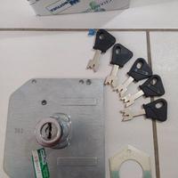 Cilindro MOTTURA per serratura a pompa con chiavi