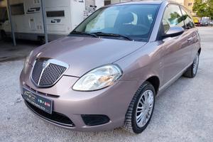 Lancia Ypsilon 1.2 Oro PARI AL NUOVO LEGGI