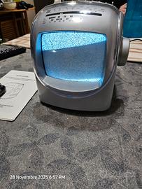tv  5.5 pollici con  radio am fm portatile
