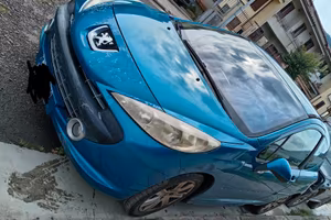 PEUGEOT 207 1.6 HDi 90CV 3p. XSI