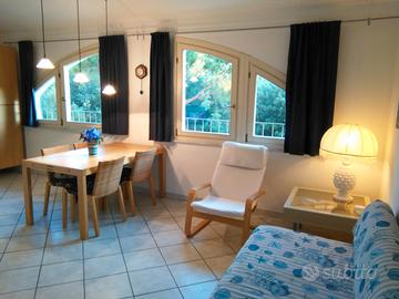 Tra il mare e le Alpi Apuane