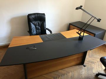 Ufficio direzionale completo in legno