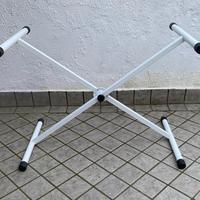 Robusto supporto a x apribile velocemente