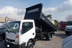 Iveco nissan cabstar anno 2010 ribaltabile