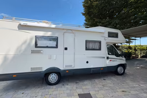 camper usato anno 2001 con 67000km