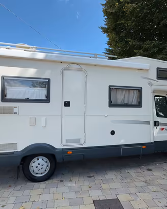 camper usato anno 2001 con 67000km