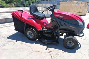 Trattorino tagliaerba CasteGarden PTX 200 HD