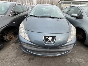 muso PEUGEOT 207 2010 PER RICAMBI
