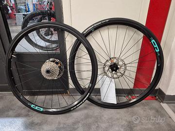 Due ruote bici corsa