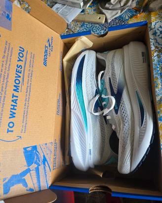 brooks gosth 17 Uomo tg 42