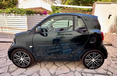 Smart fortwo 90 cv British green twinmatic