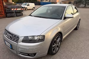 AUDI A3 2.0 16V TDI Ambition senza nessun lavoro