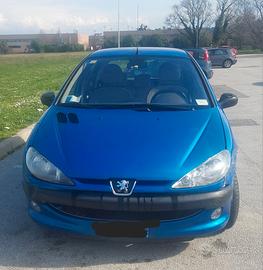 Peugeot 206 – economica e funzionante
