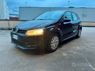 VOLKSWAGEN POLO 1.6TDI HIGHLINE 90 CV NEOPATENTATI