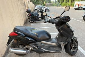 Yamaha XMAX 250cc