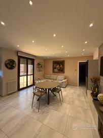 Elegante appartamento in contesto signorile