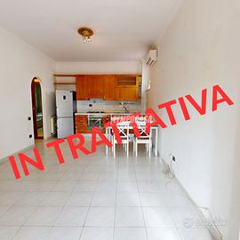 BILOCALE CON CANTINA E POSTO AUTO