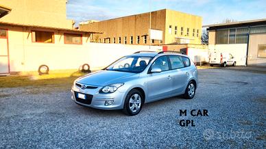 Hyundai i30 CW 1.4 16V 109CV BlueDr. GPL Active