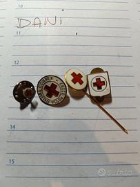lotto 4 pz spille croce rossa 