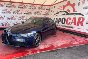 Alfa Romeo Giulia 2.0 Turbo 280 CV AT8 AWD Q4 Velo