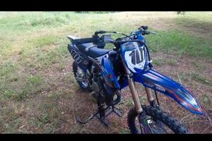 Moto yamaha yz 85