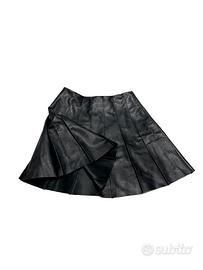 Gonna nera effetto pelle 