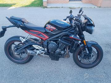 Triumph Street Triple - 2019