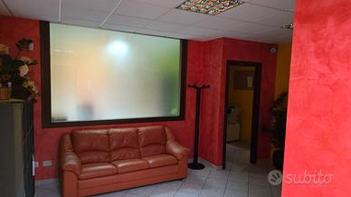 Ufficio come nuovo vicino autostrada