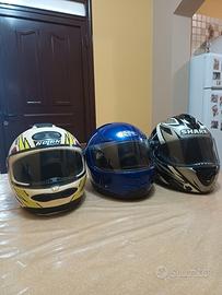 Caschi integrali per moto