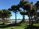 comodo-bilocale-in-residence-fronte-mare