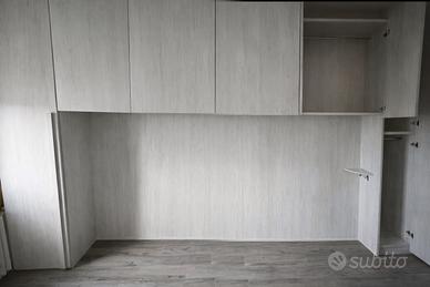 Armadio a ponte moderno