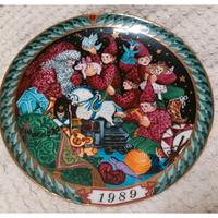 BING&GRONDAHL PIATTO SANTA CLAUS COLLECTION 1989.