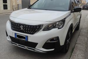 Peugeot 3008 mod Allure anno 06/2018