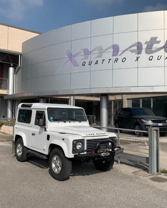LAND ROVER Defender 90 2.2 TD4 PARAURTI CON VERR