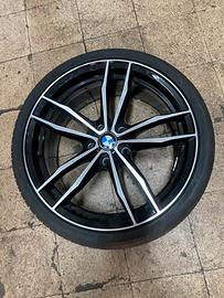 Cerchi e gomme 19” nuovi