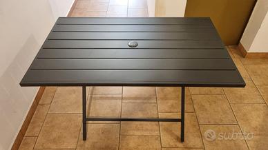 TAVOLO DA ESTERNO CON SEDIE