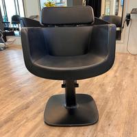 Poltrona parrucchiere Maletti con pompa