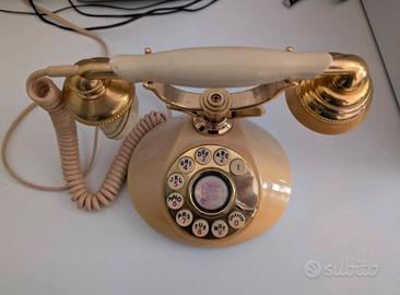 Antico telefono vintage made in Giappone 
