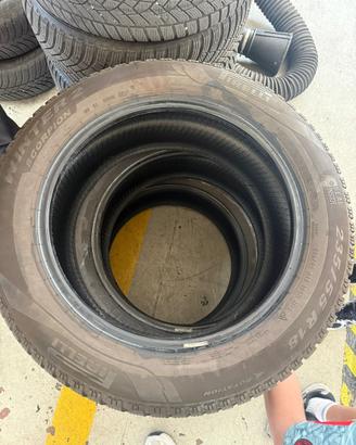 Pneumatici invernali pirelli scorpion