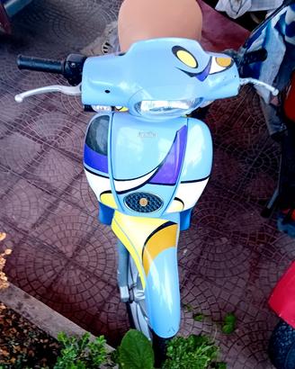 Aprilia Scarabeo cc 50  2011 km 1583 ottime condiz