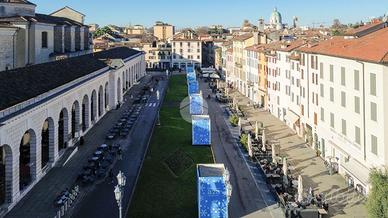 NEGOZIO A BRESCIA