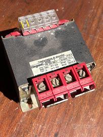 Trasformatore 220/380