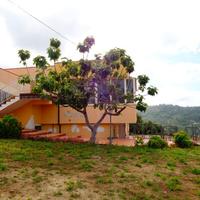 Agropoli - Via Sacra Famiglia posto auto e corte