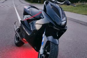 aerox 50cc LEGGERE DESCRIZIONE 