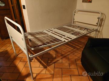 Letto da ospedale 