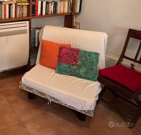 Due poltrone divano letto