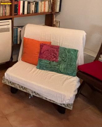 Due poltrone divano letto