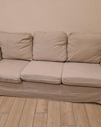 Divano EKTORP IKEA 3 posti