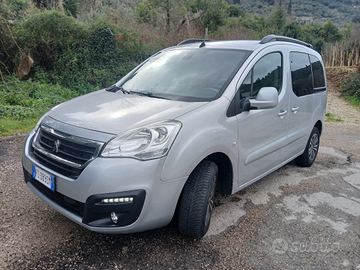 Peugeot Partner autocarro 5 posti