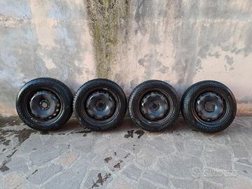 Pneumatici all season